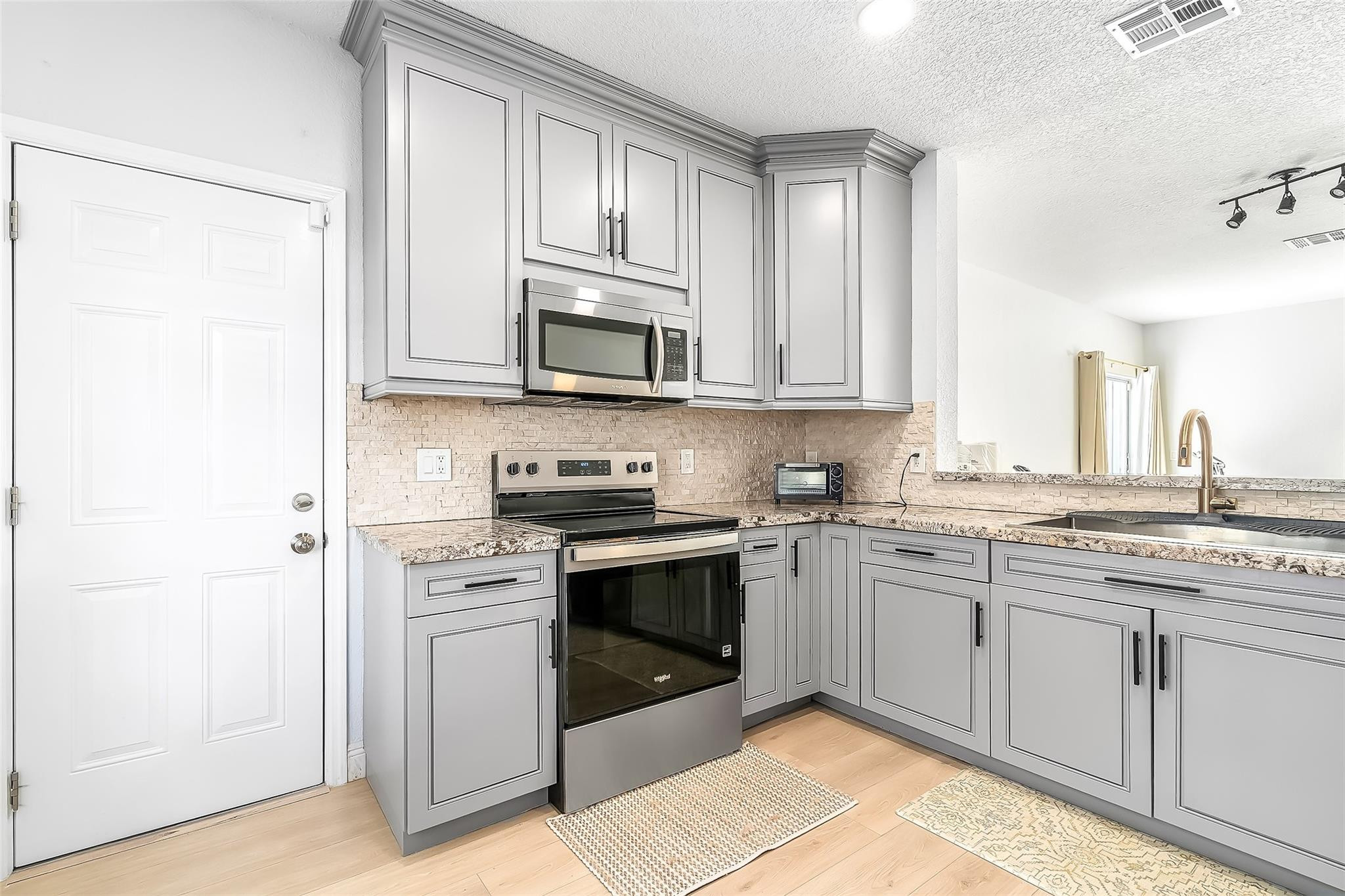 Plum Harbour - Residential