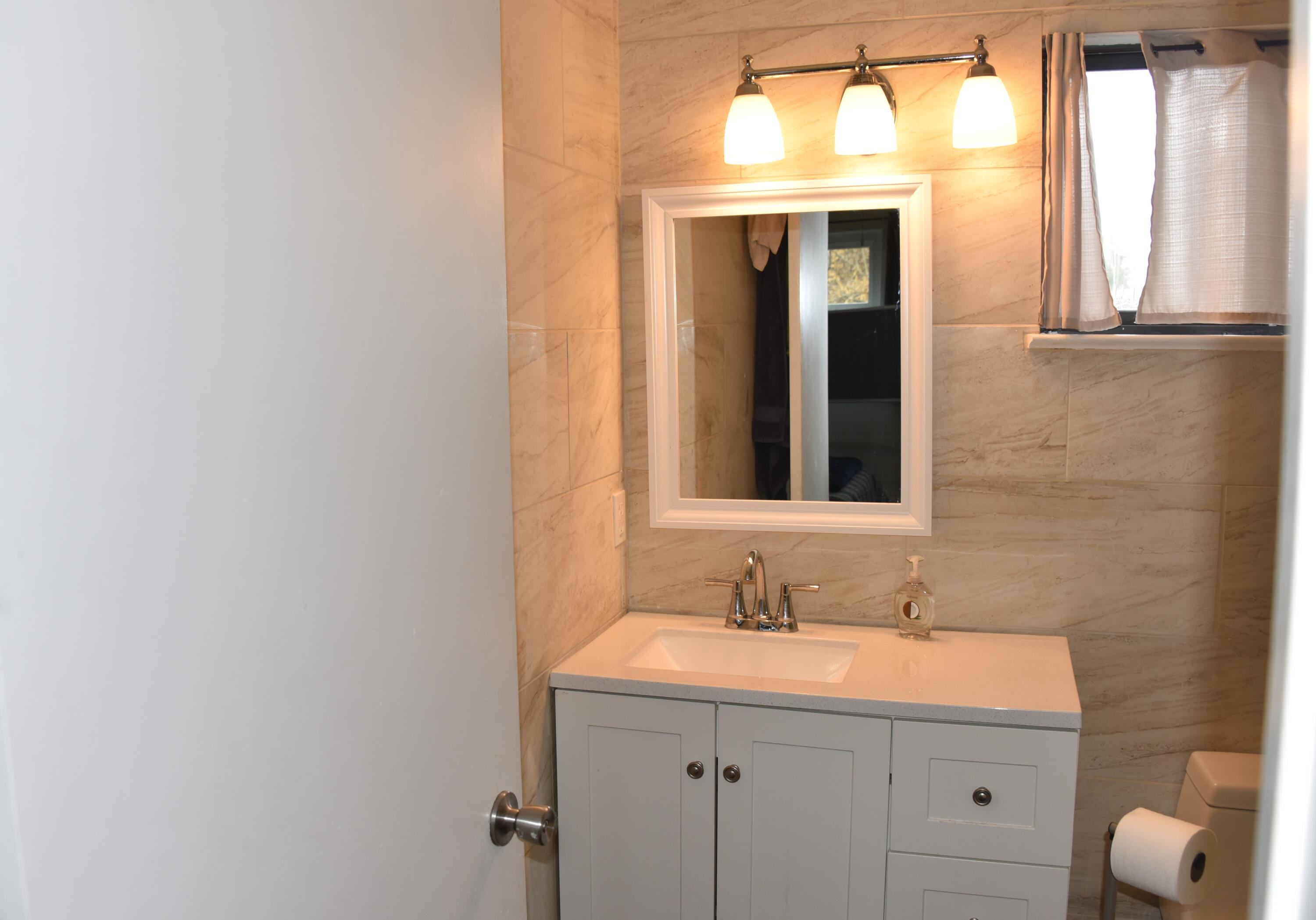 PLANTATION OAKS TWNHOUSES - Residential Lease