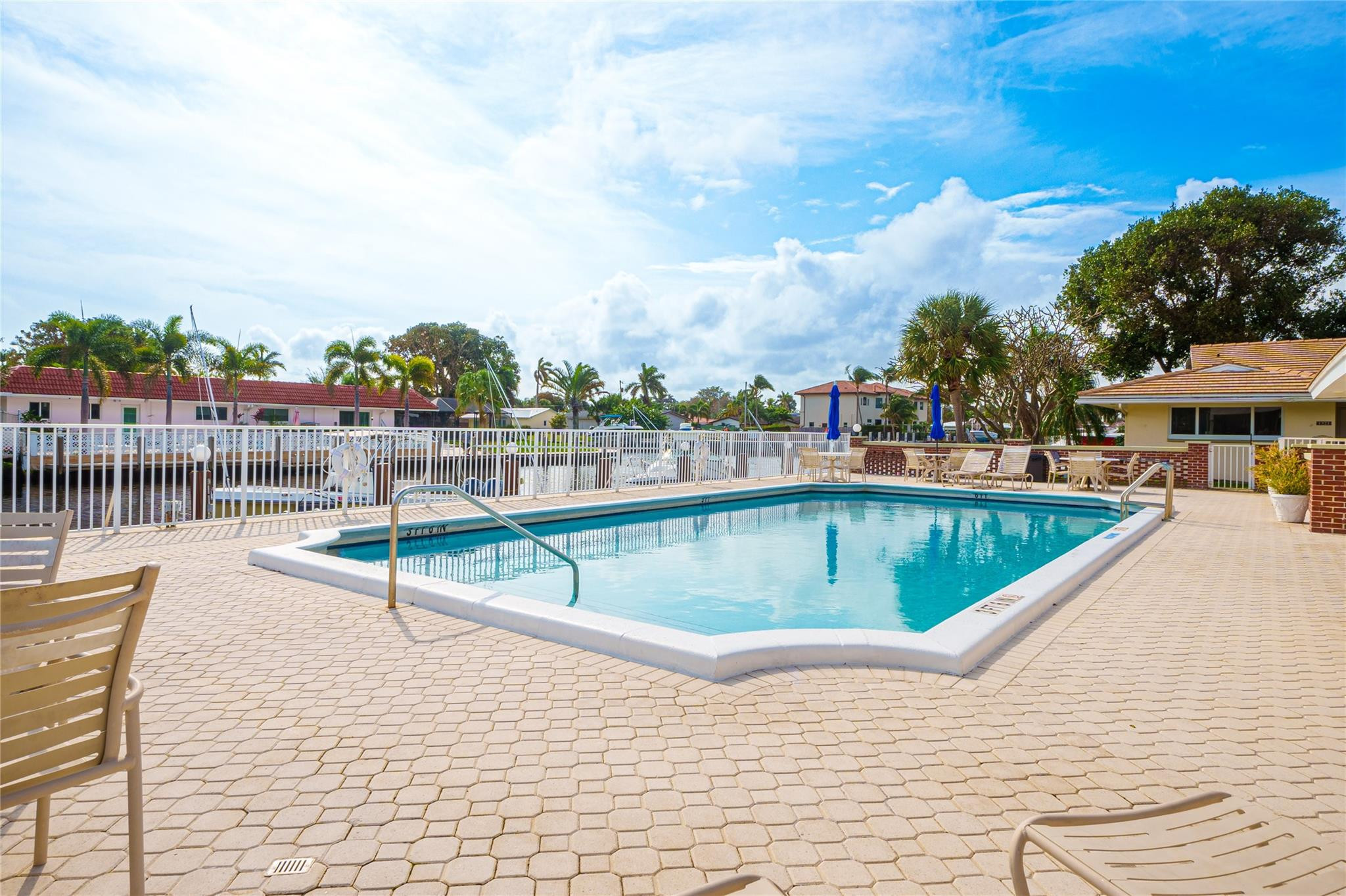 MARINE COLONY CONDO - Residential Lease