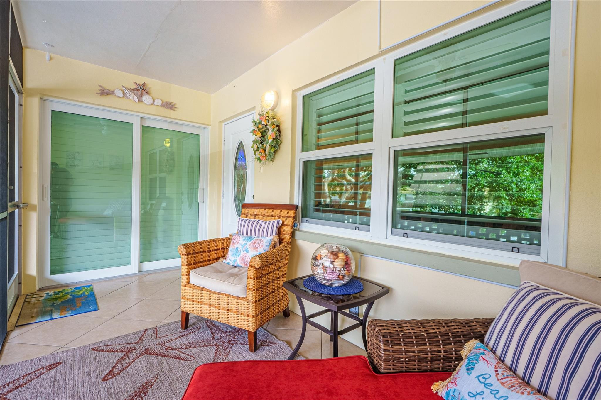 MARINE COLONY CONDO - Residential Lease