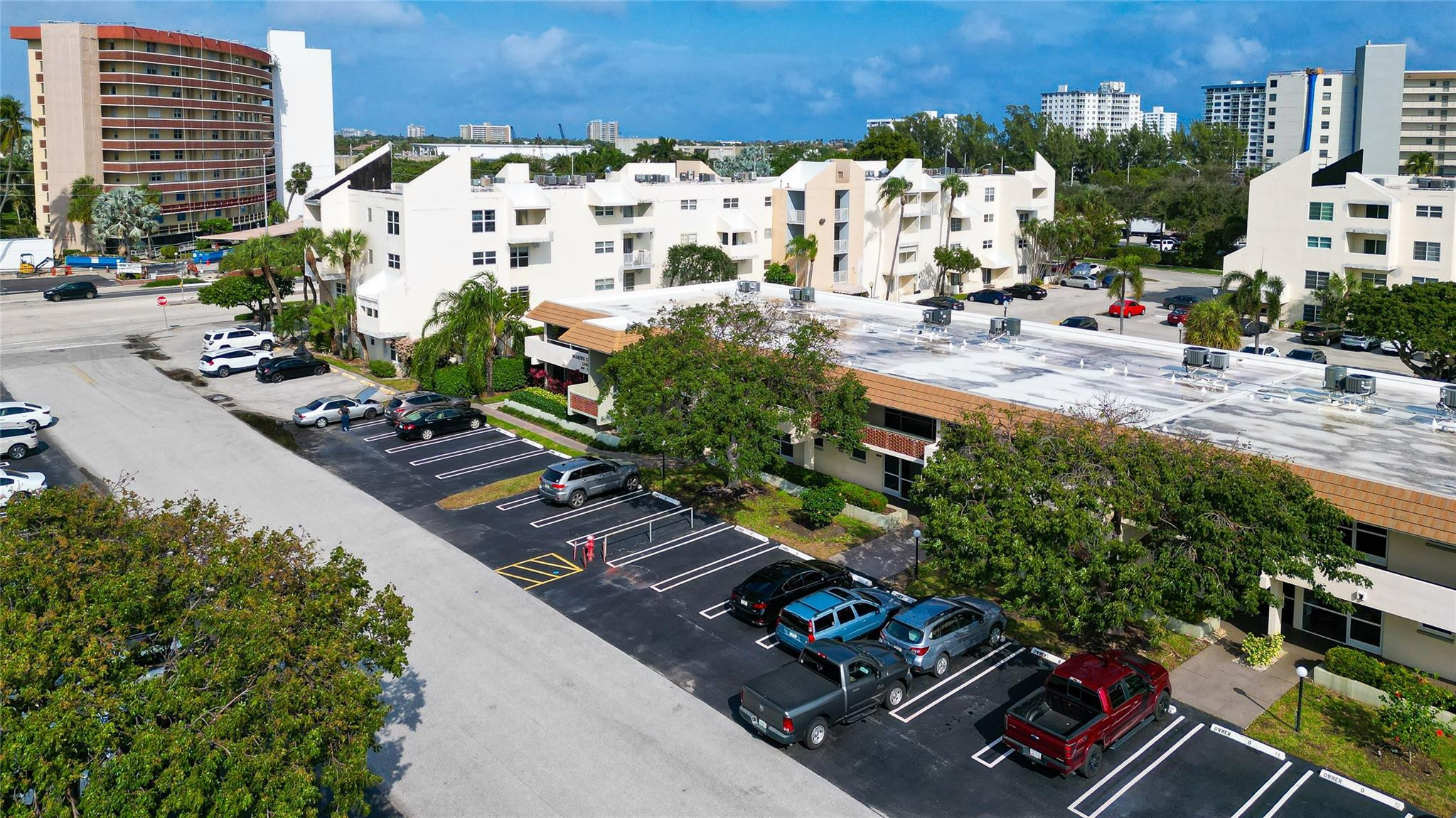 MARINE COLONY CONDO - Residential Lease