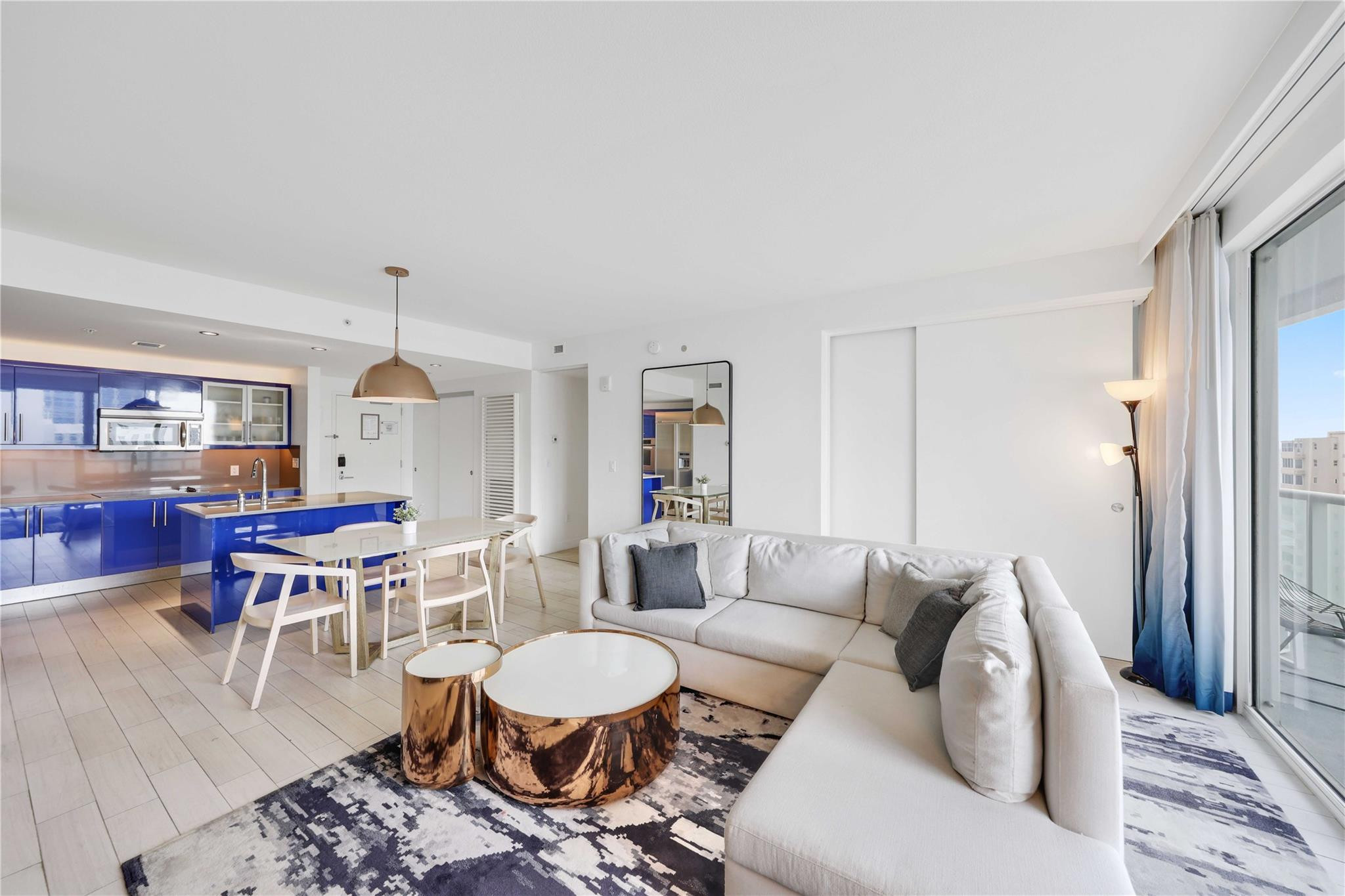 W Residence - Residential