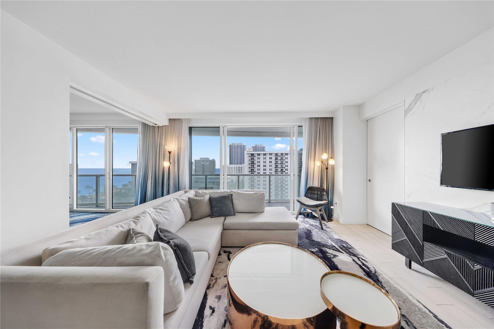 W Residence - Residential