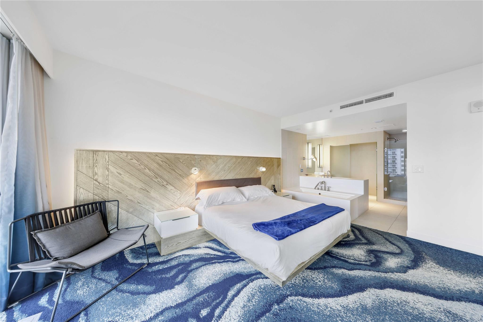 W Residence - Residential