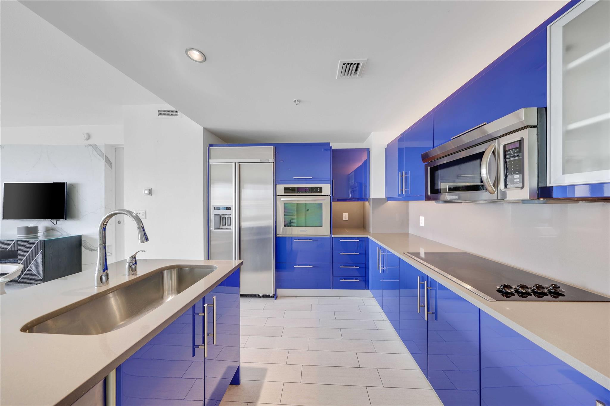 W Residence - Residential