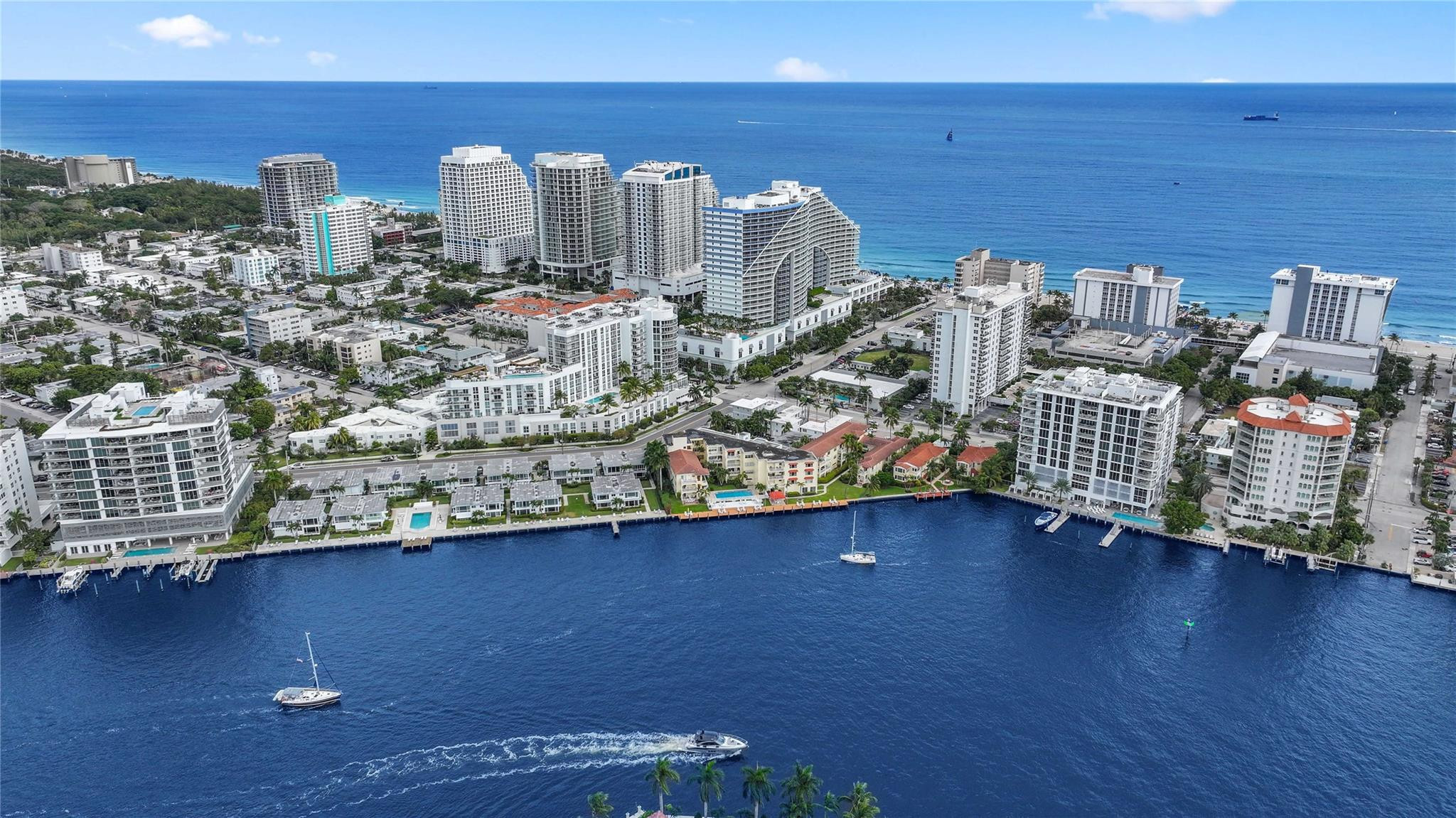 W Residence - Residential