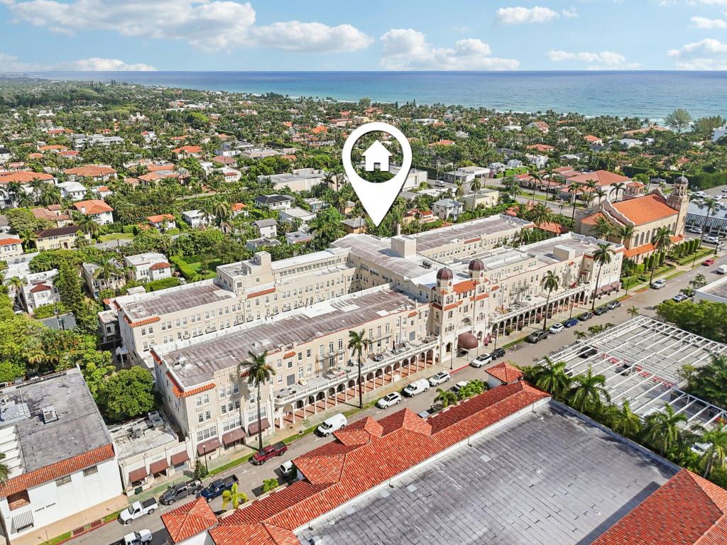 PALM BEACH HOTEL CONDO - Residential