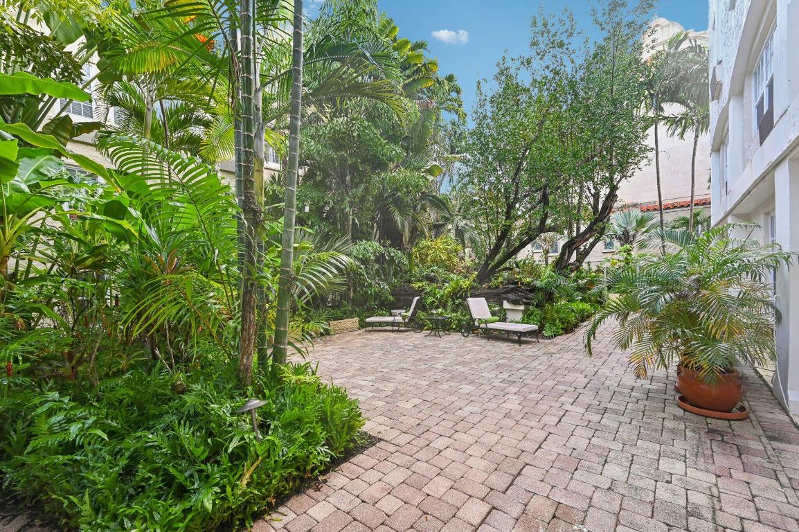 PALM BEACH HOTEL CONDO - Residential