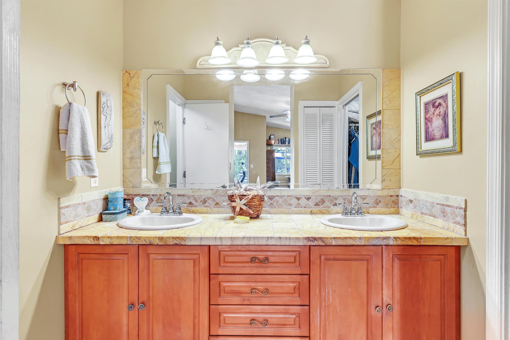 PALM BEACH FARMS - Residential