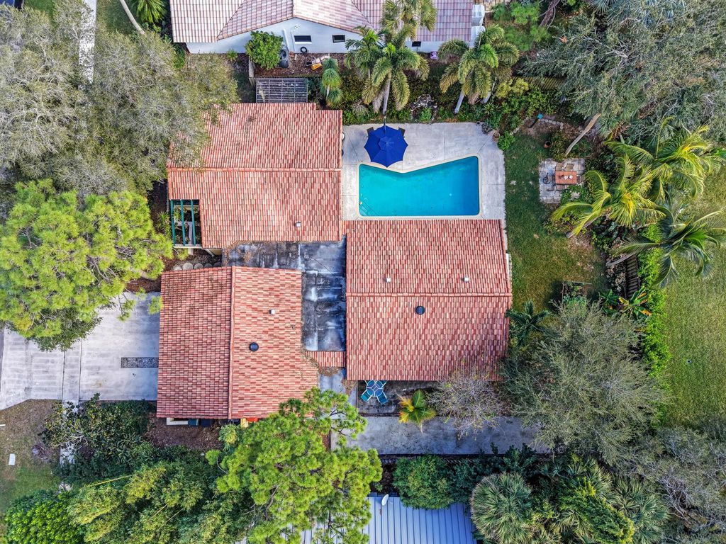 Photo of 1440 SW 20th Street, Boca Raton, FL 33486 (MLS # R11143310)