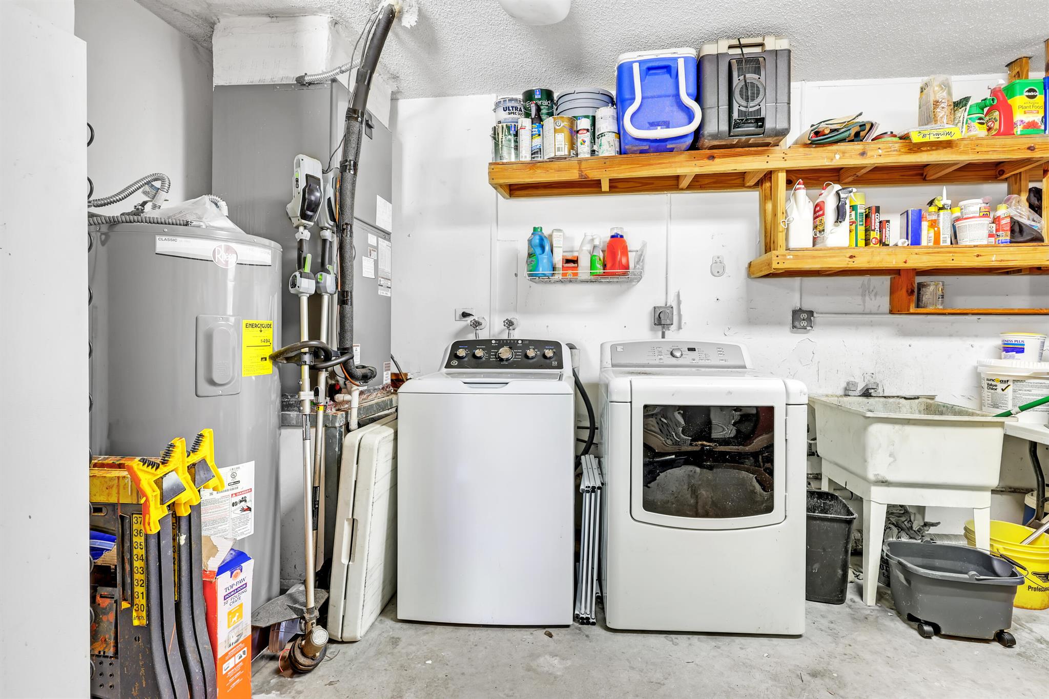 PALM BEACH FARMS - Residential