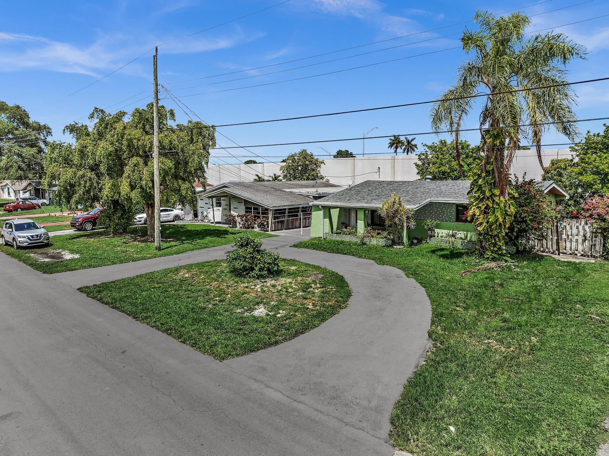 2131 Acapulco Drive, Miramar FL 33023