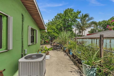 Tiny photo for 2131 Acapulco Drive, Miramar, FL 33023 (MLS # B26054647)