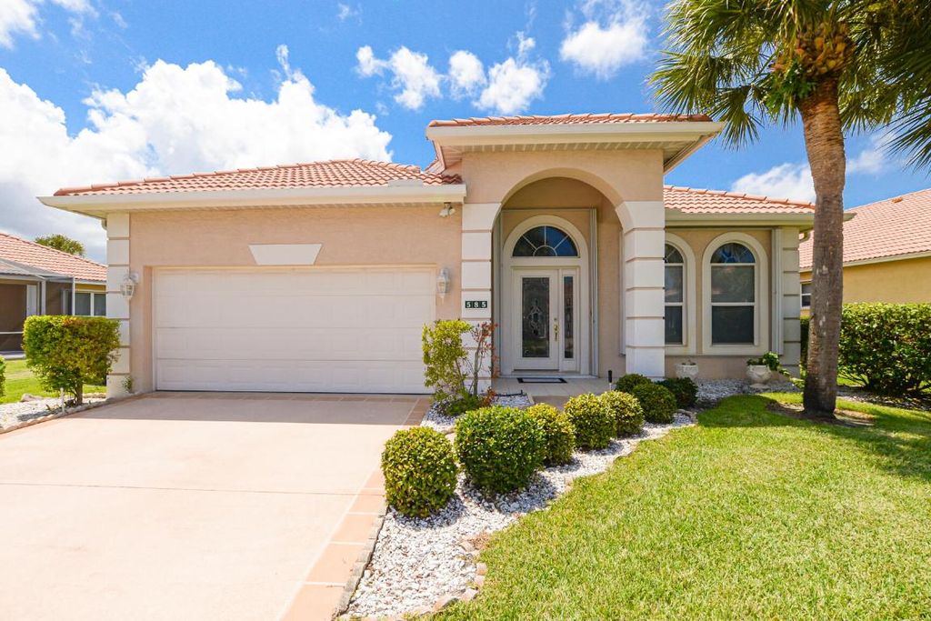 Photo of 585 NW Lambrusco Drive, Port Saint Lucie, FL 34986 (MLS # R10909446)