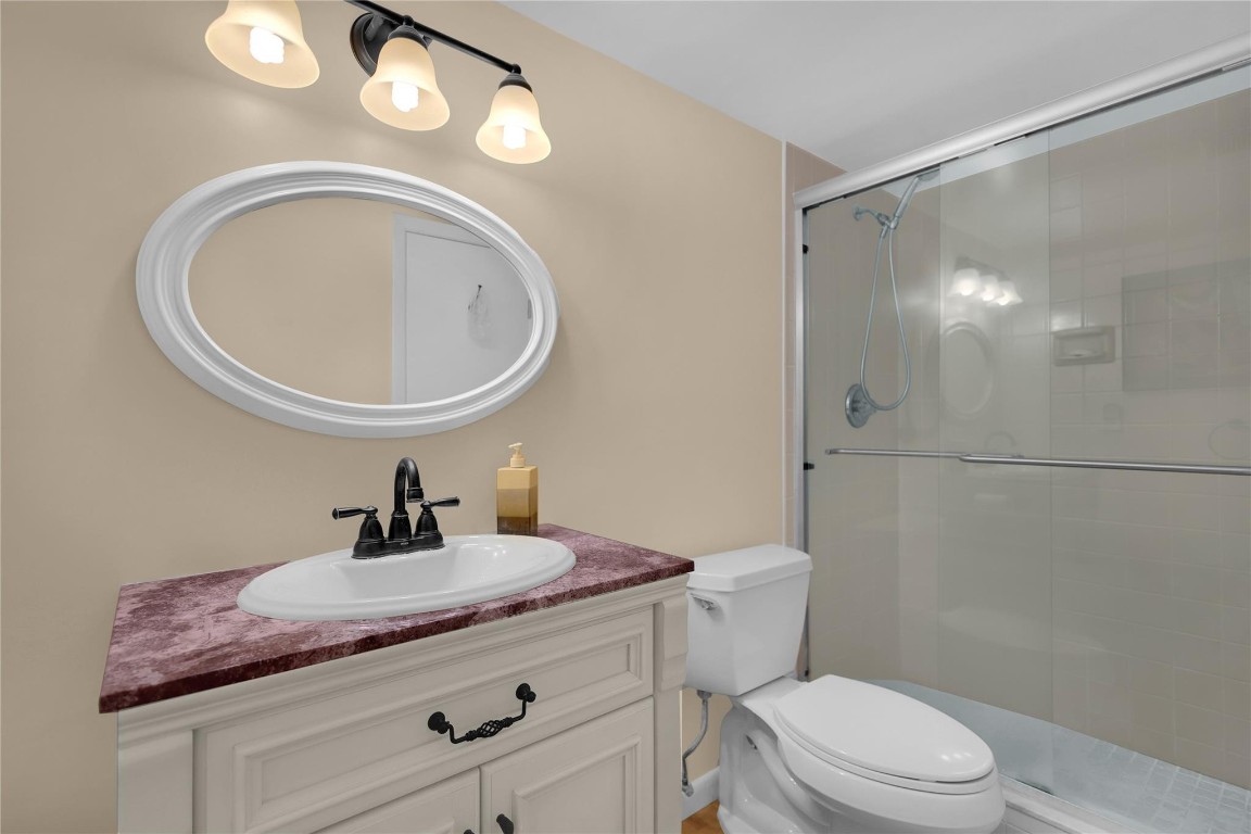 MEADOWBROOK LAKES VIEW - Residential