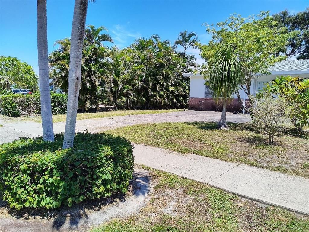 Photo of 830 Prosperity Farms Road, North Palm Beach, FL 33408 (MLS # R10738686)