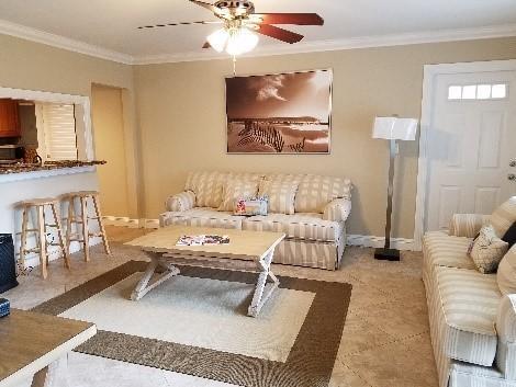 PALM SQUARE UNREC Lts 18, - Residential Income