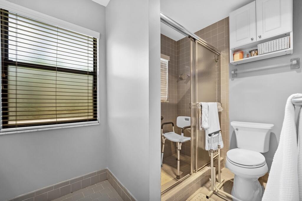 RAINBERRY BAY SEC 10 - Residential