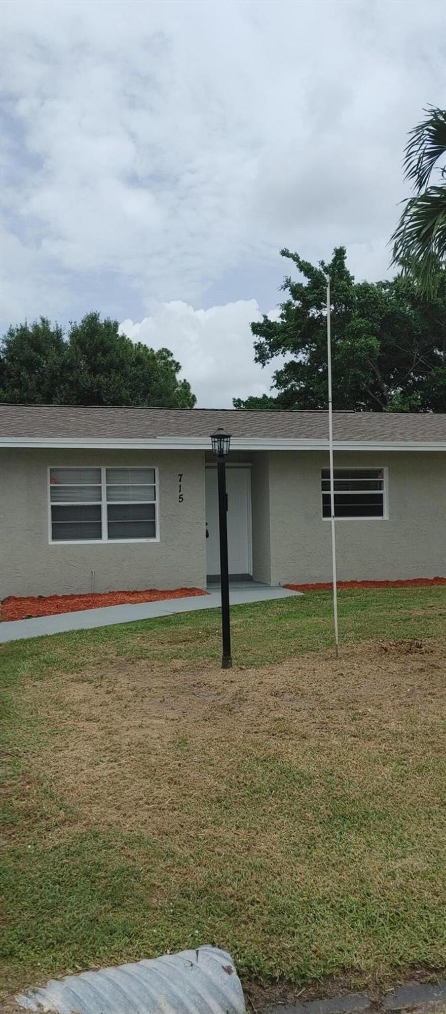 This seller is ready to move on! Bring all offers! ***Seller Concession: 1% of the selling price***Completely renovated kitchen, bathrooms, and flooring throughout the property. Excellent move-in condition. Large backyard with a great shade tree and detached storage shed housing storm shutters inside. Plenty of covered/screened patio space to relax and entertain.