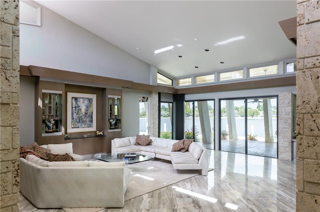 Hollywood Lakes Sec 1-32 - Residential