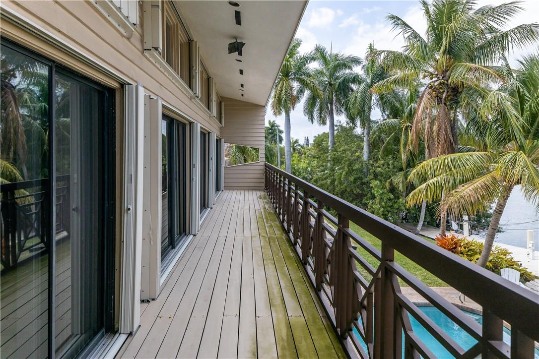 Hollywood Lakes Sec 1-32 - Residential