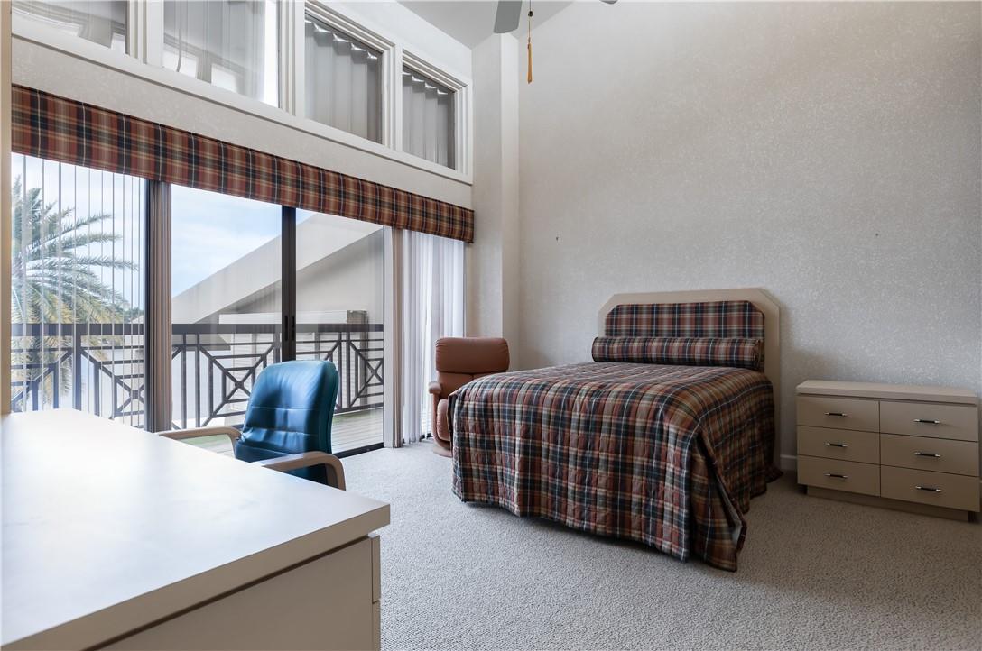 Hollywood Lakes Sec 1-32 - Residential