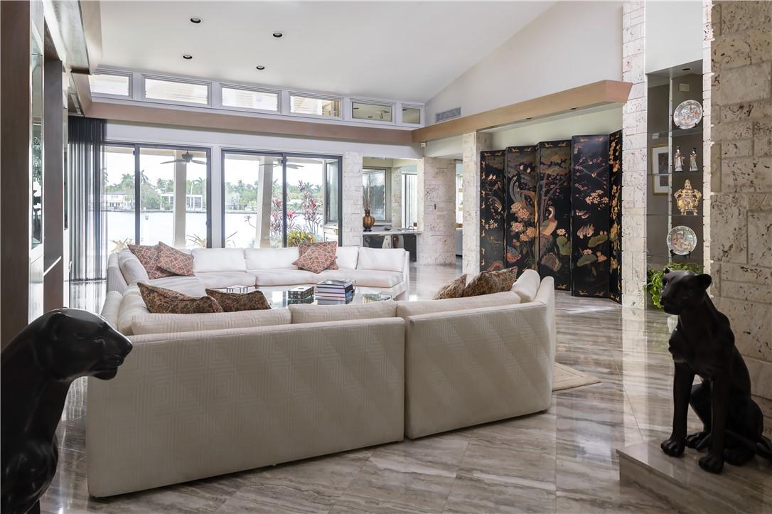 Hollywood Lakes Sec 1-32 - Residential