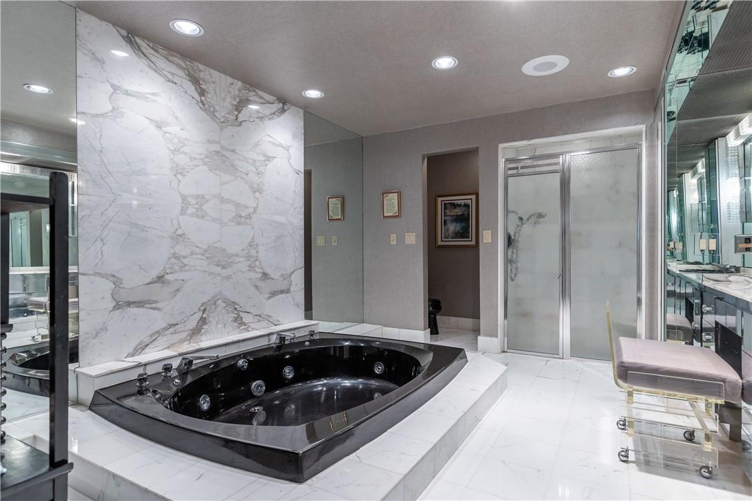 Hollywood Lakes Sec 1-32 - Residential