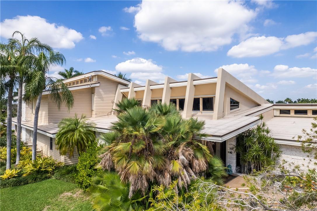 Hollywood Lakes Sec 1-32 - Residential