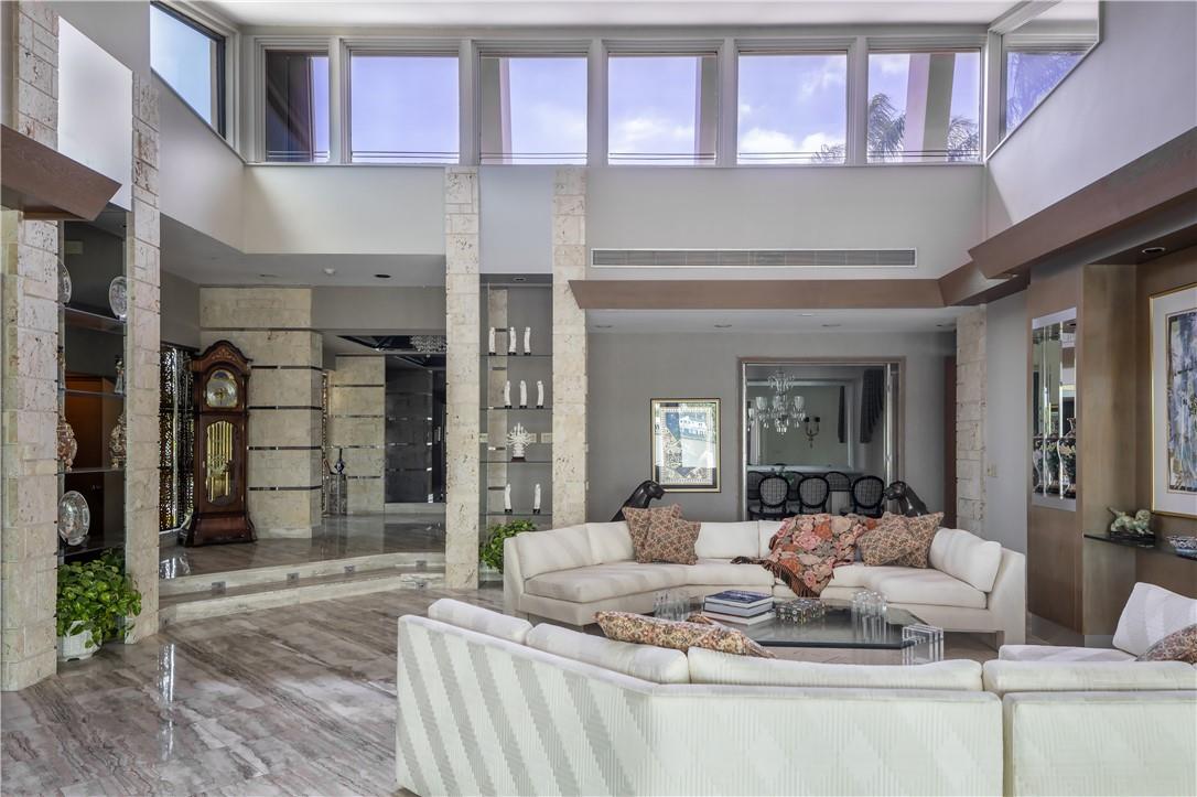 Hollywood Lakes Sec 1-32 - Residential