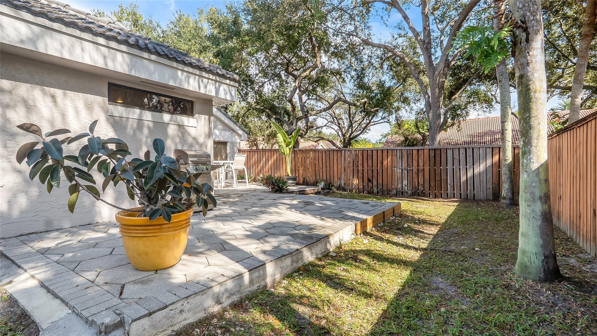 CROSSCREEK II - Residential