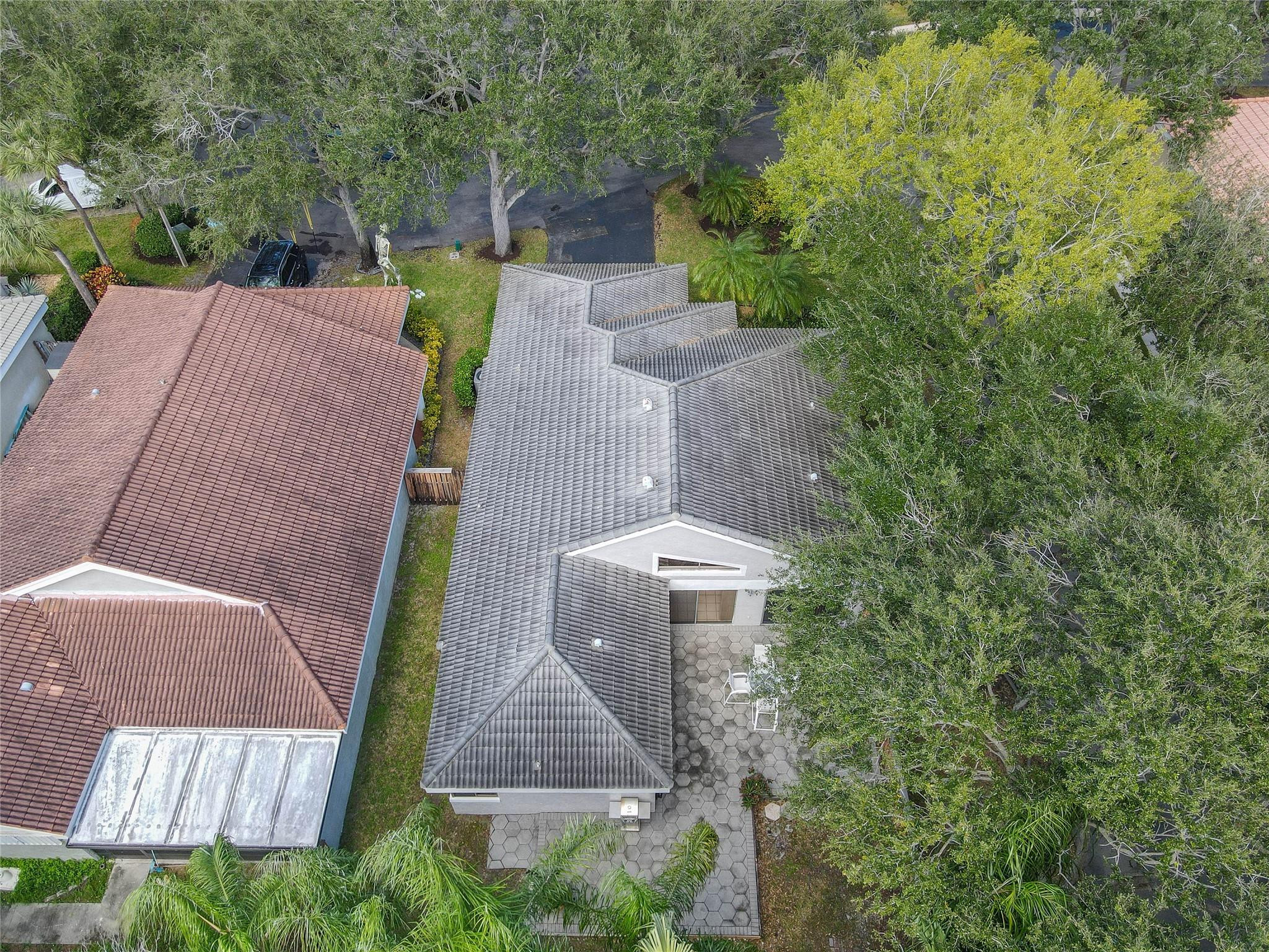 CROSSCREEK II - Residential