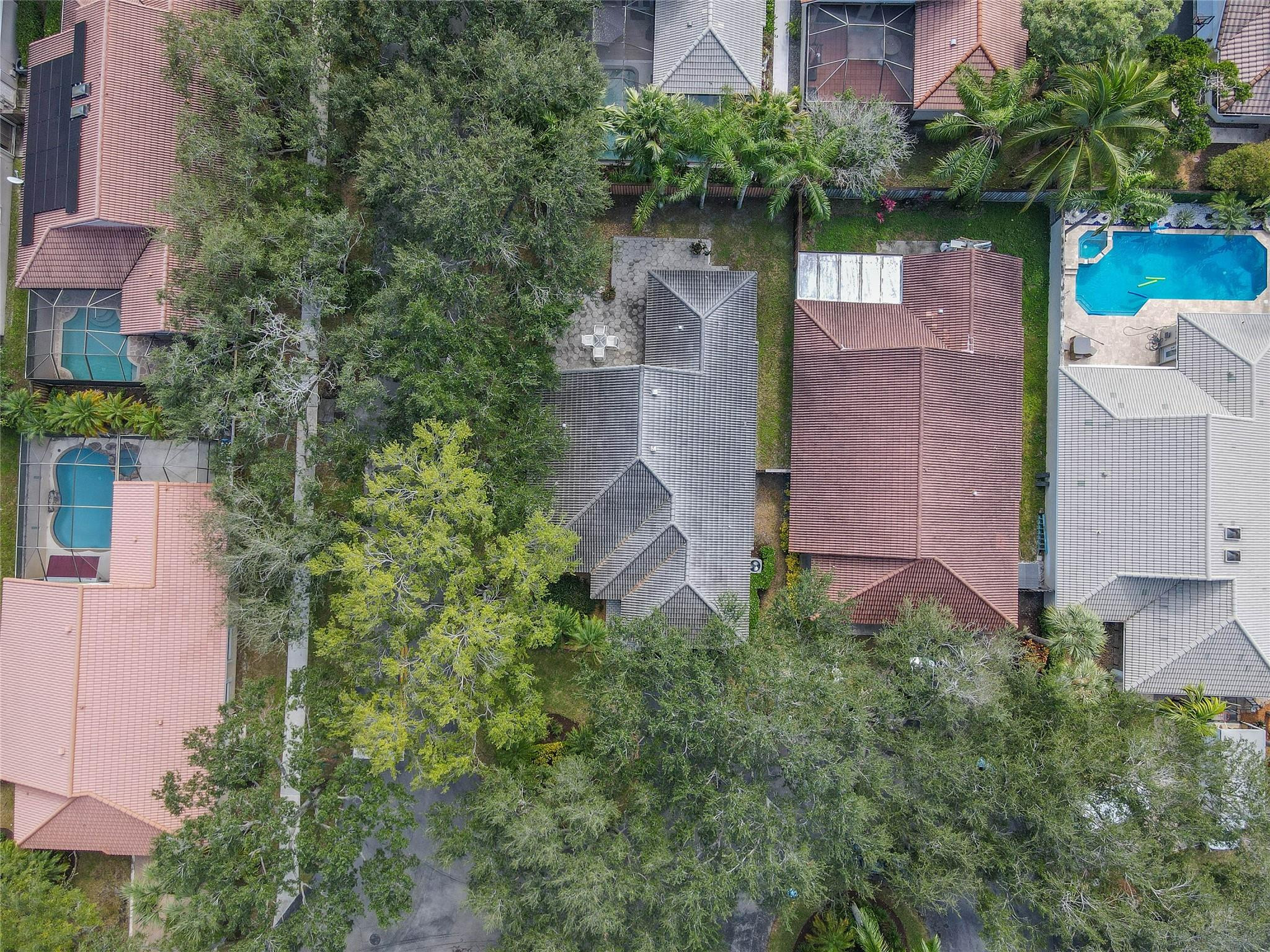 CROSSCREEK II - Residential