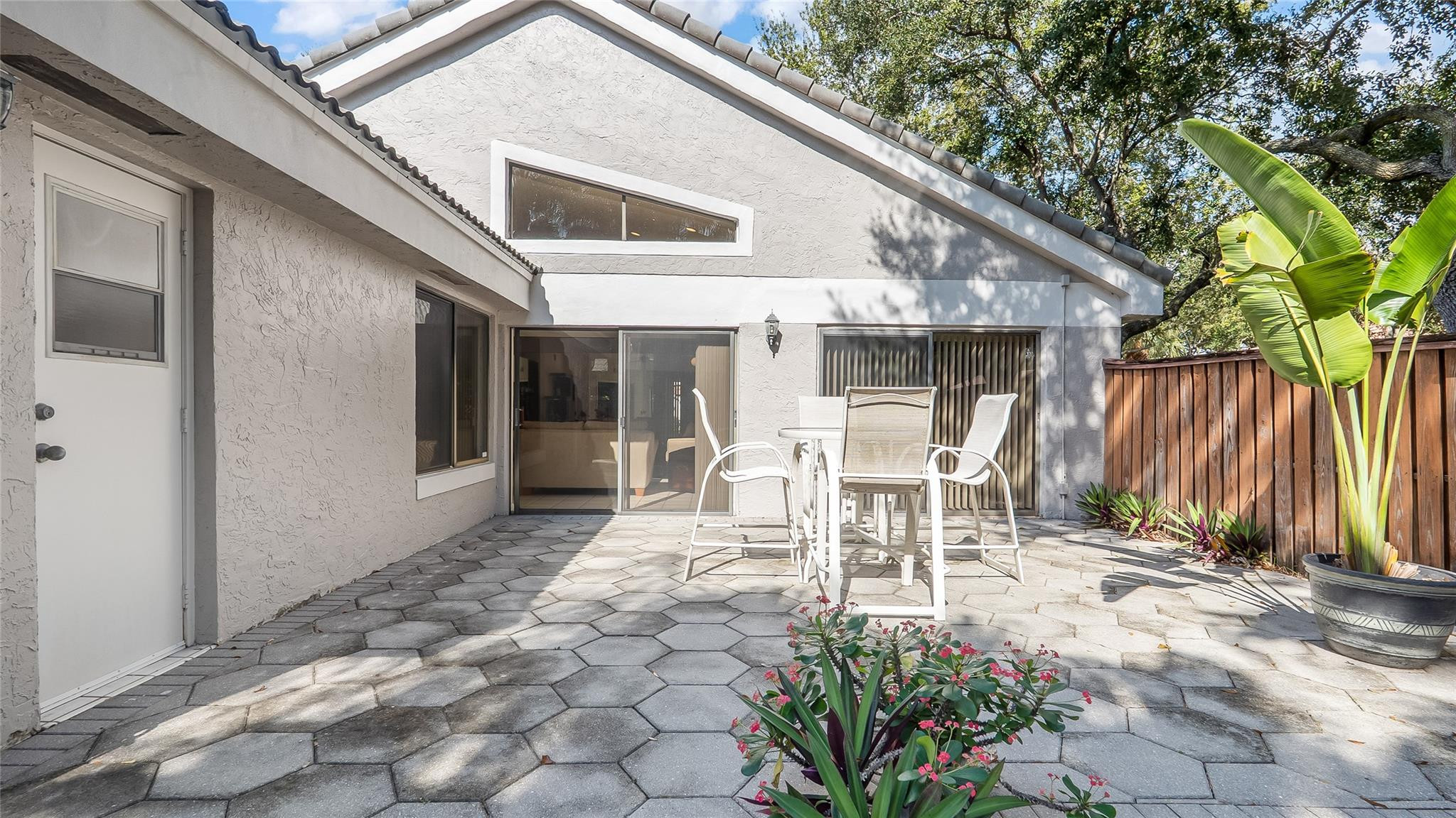 CROSSCREEK II - Residential