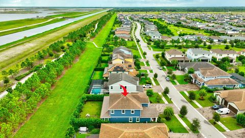 A home in Loxahatchee