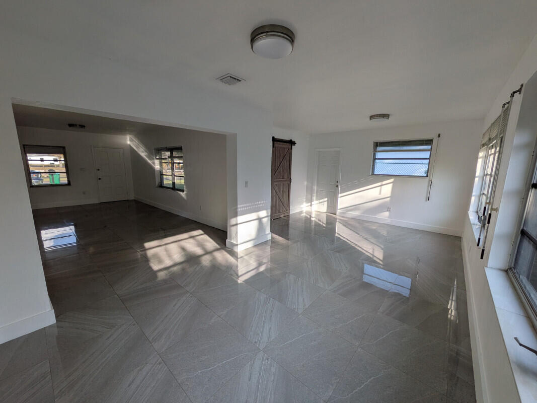 RICHMOND HEIGHTS - Residential Lease