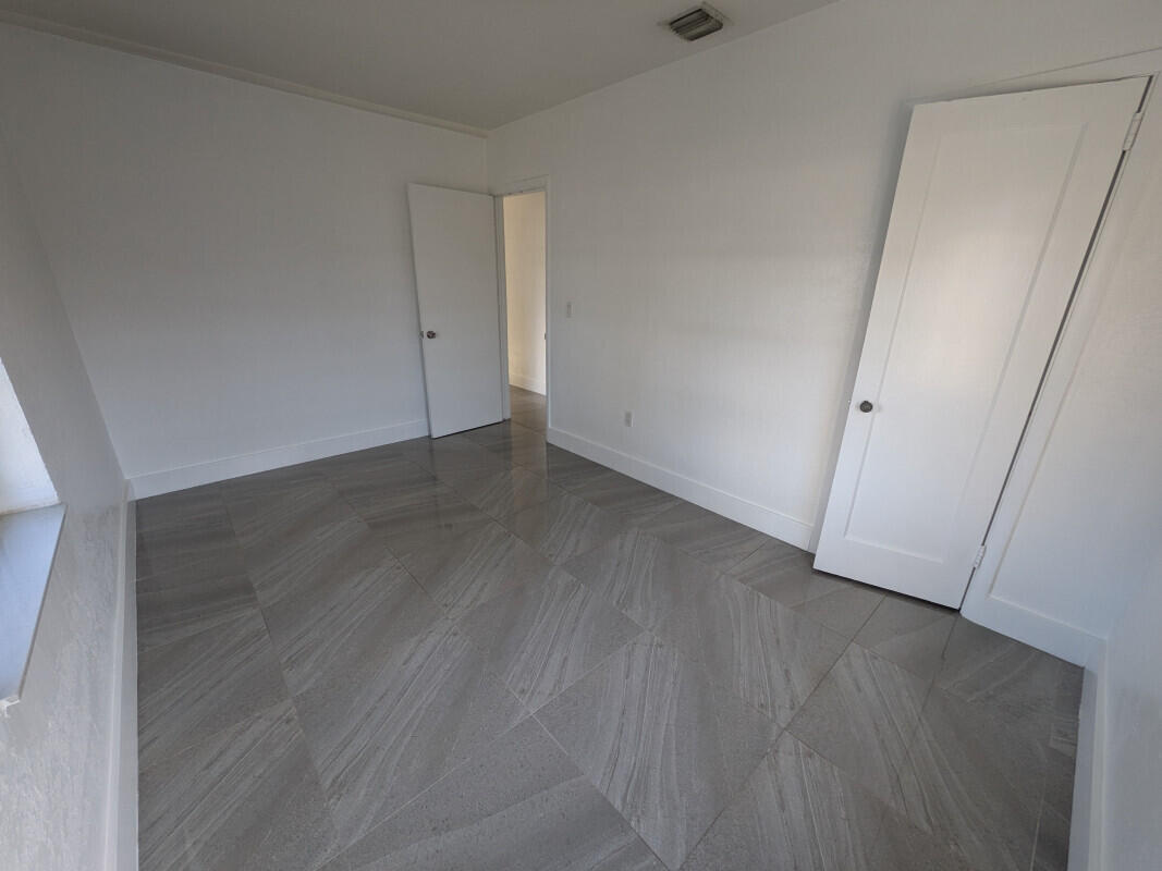 RICHMOND HEIGHTS - Residential Lease