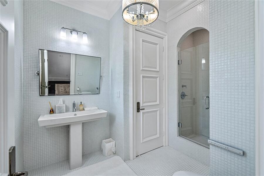 SEAGATE EXT - Residential