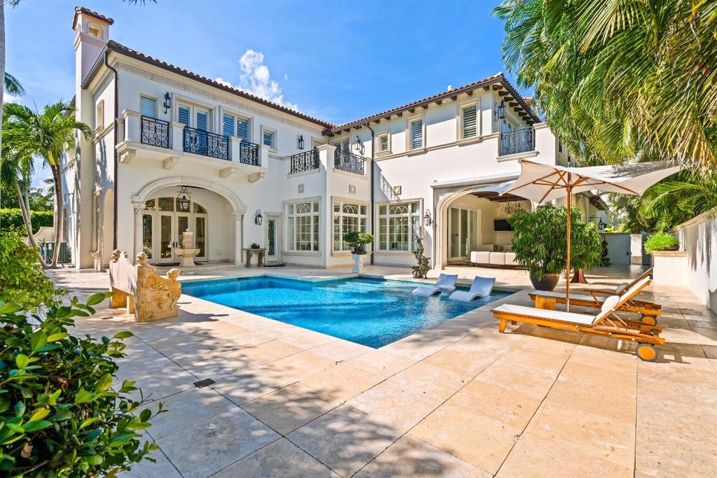 Photo of 1033 Seasage Drive, Delray Beach, FL 33483 (MLS # R11134478)