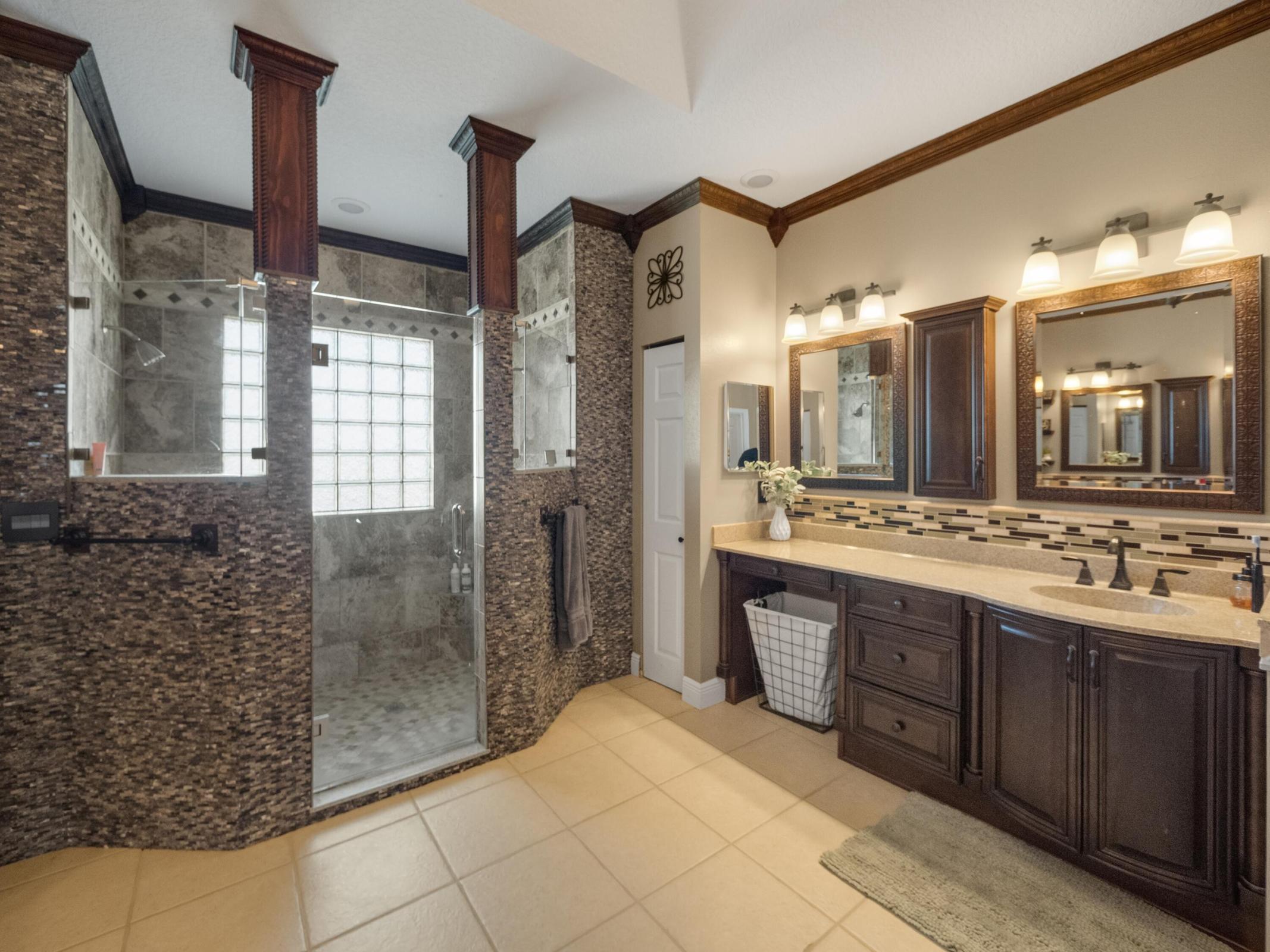 PORT ST LUCIE SECTION 33 - Residential Lease