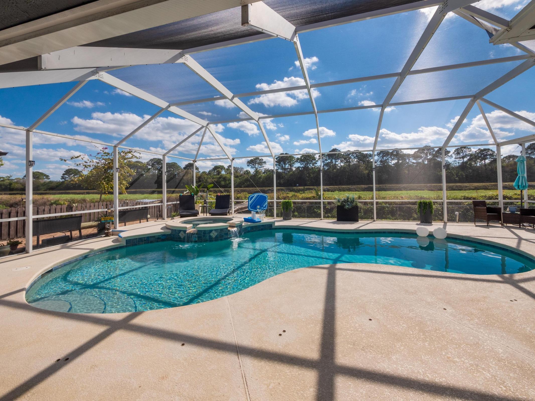 PORT ST LUCIE SECTION 33 - Residential Lease