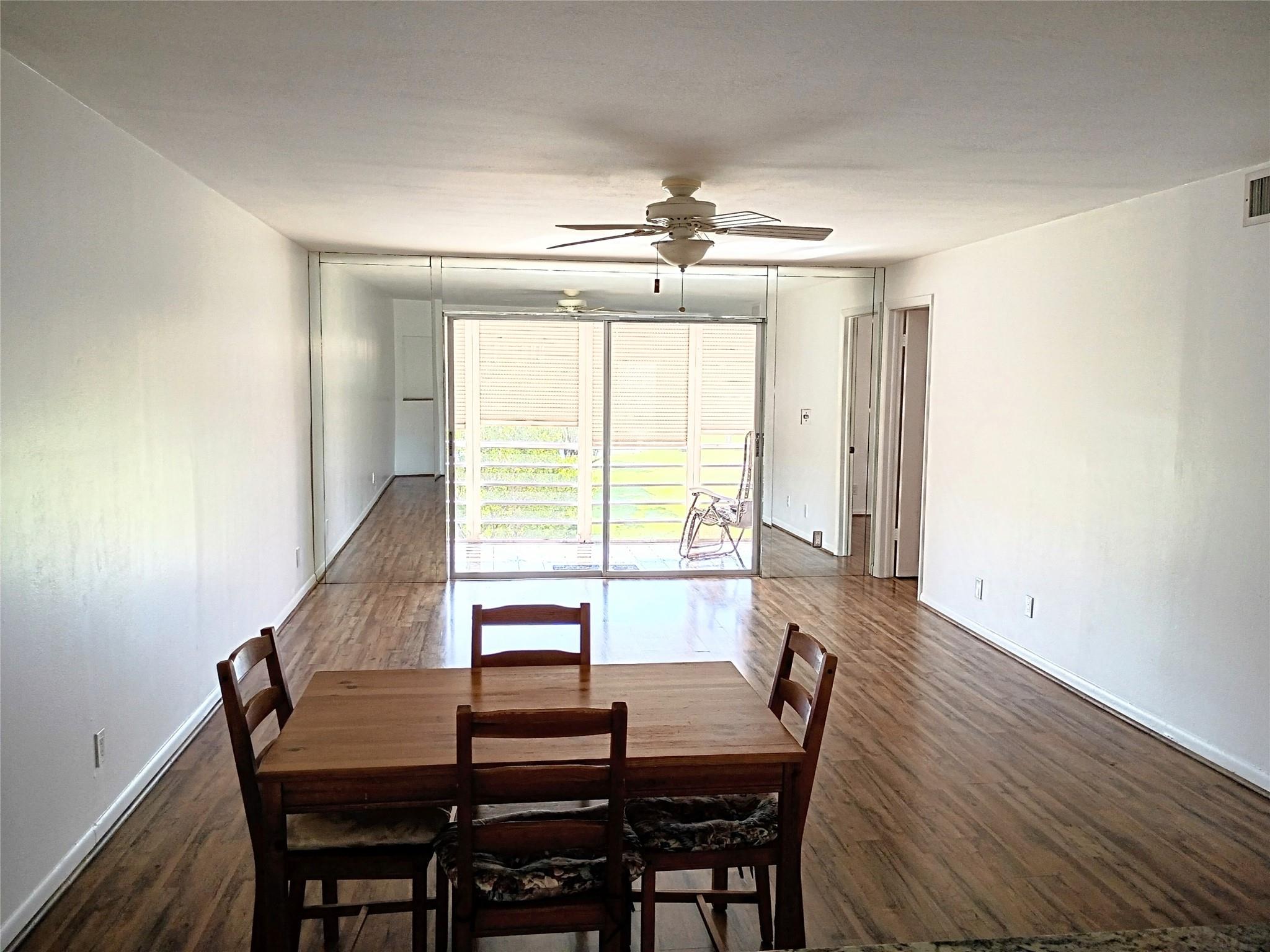 9481 Sunrise Lakes Blvd 307