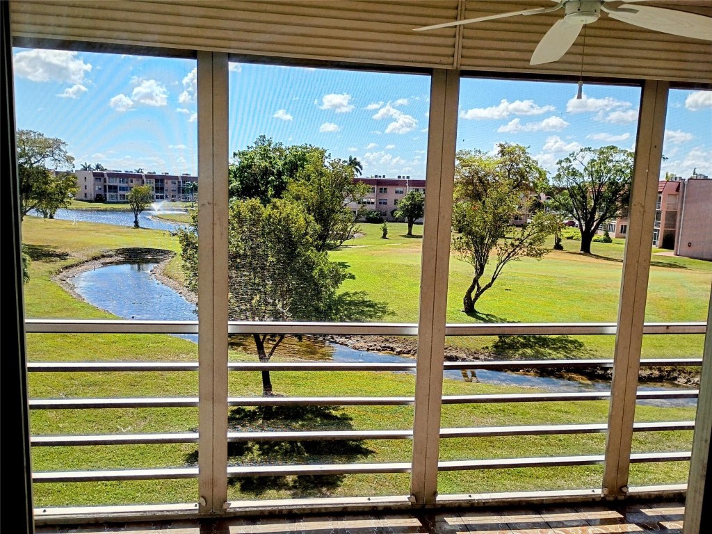 Sunrise Lakes Phase III - Residential