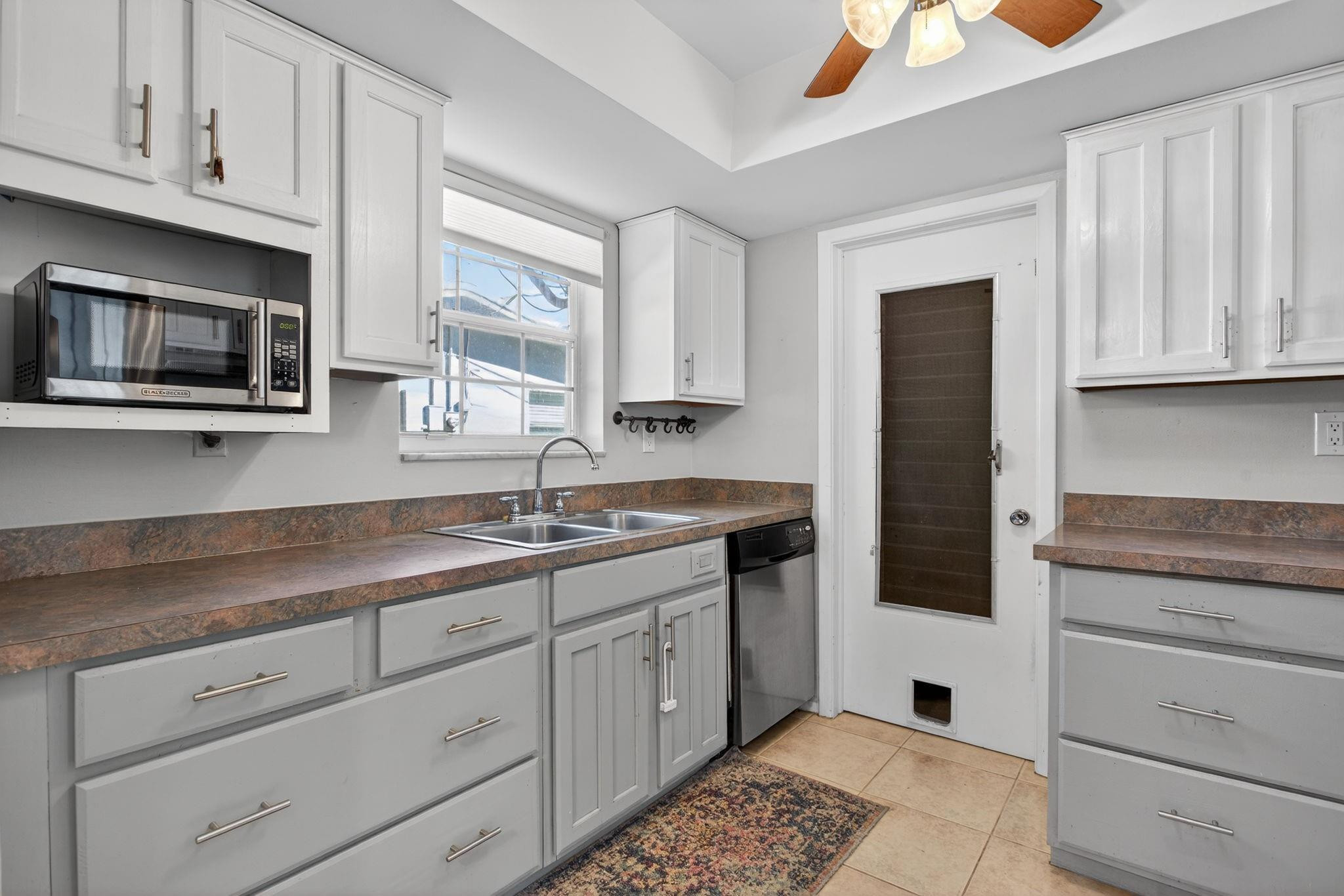 Riverwood Cove 52-28 B - Residential