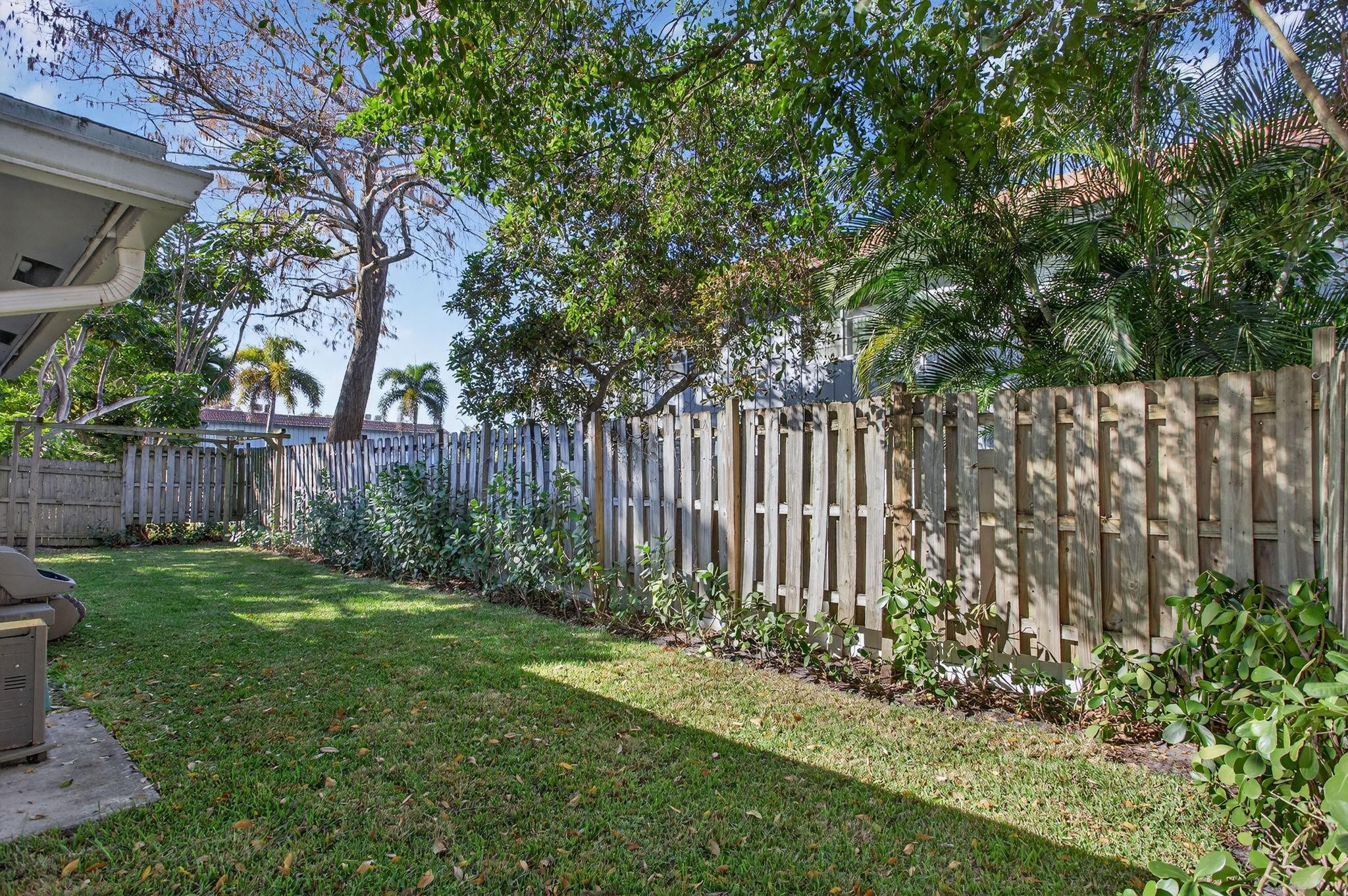 Riverwood Cove 52-28 B - Residential