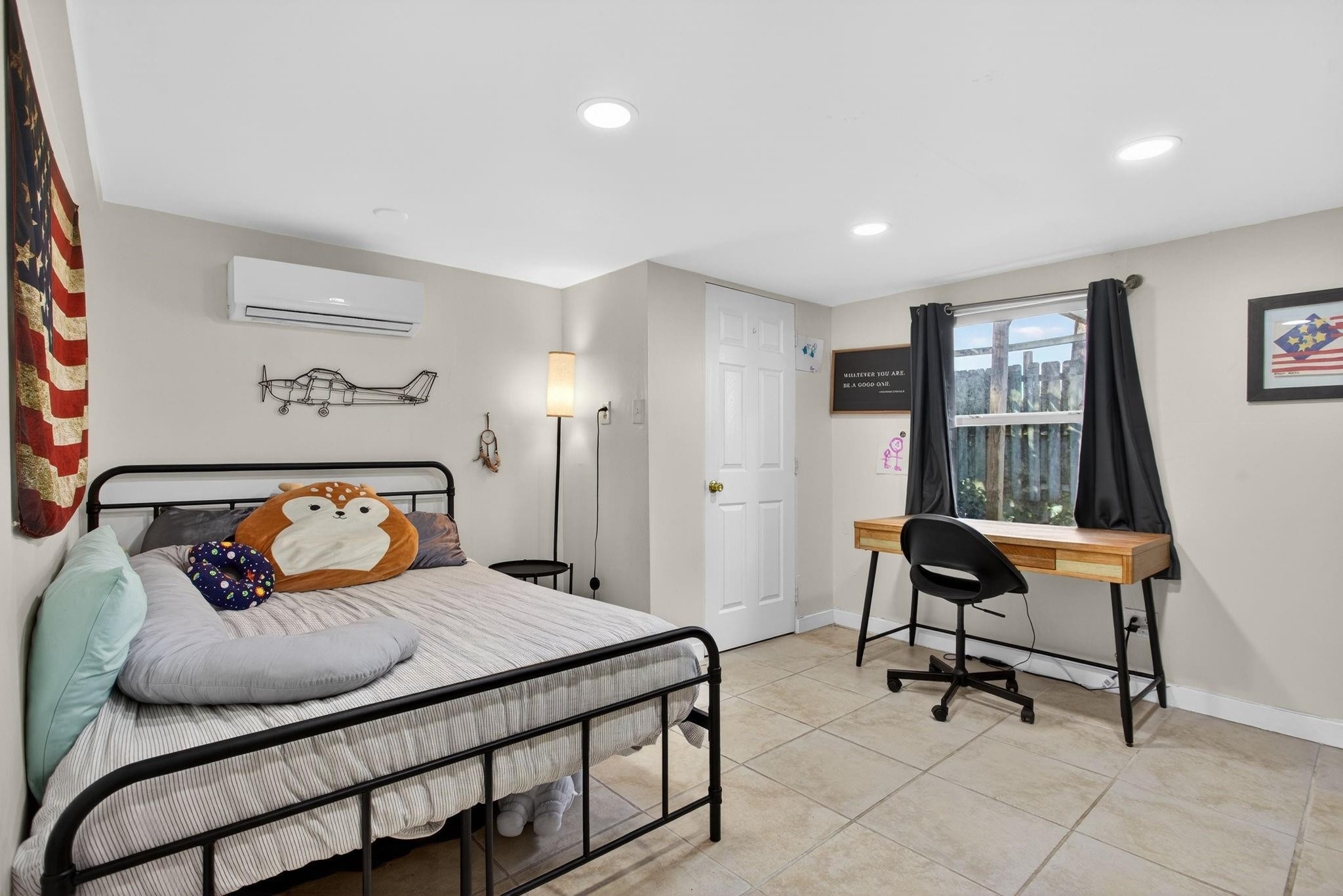 Riverwood Cove 52-28 B - Residential