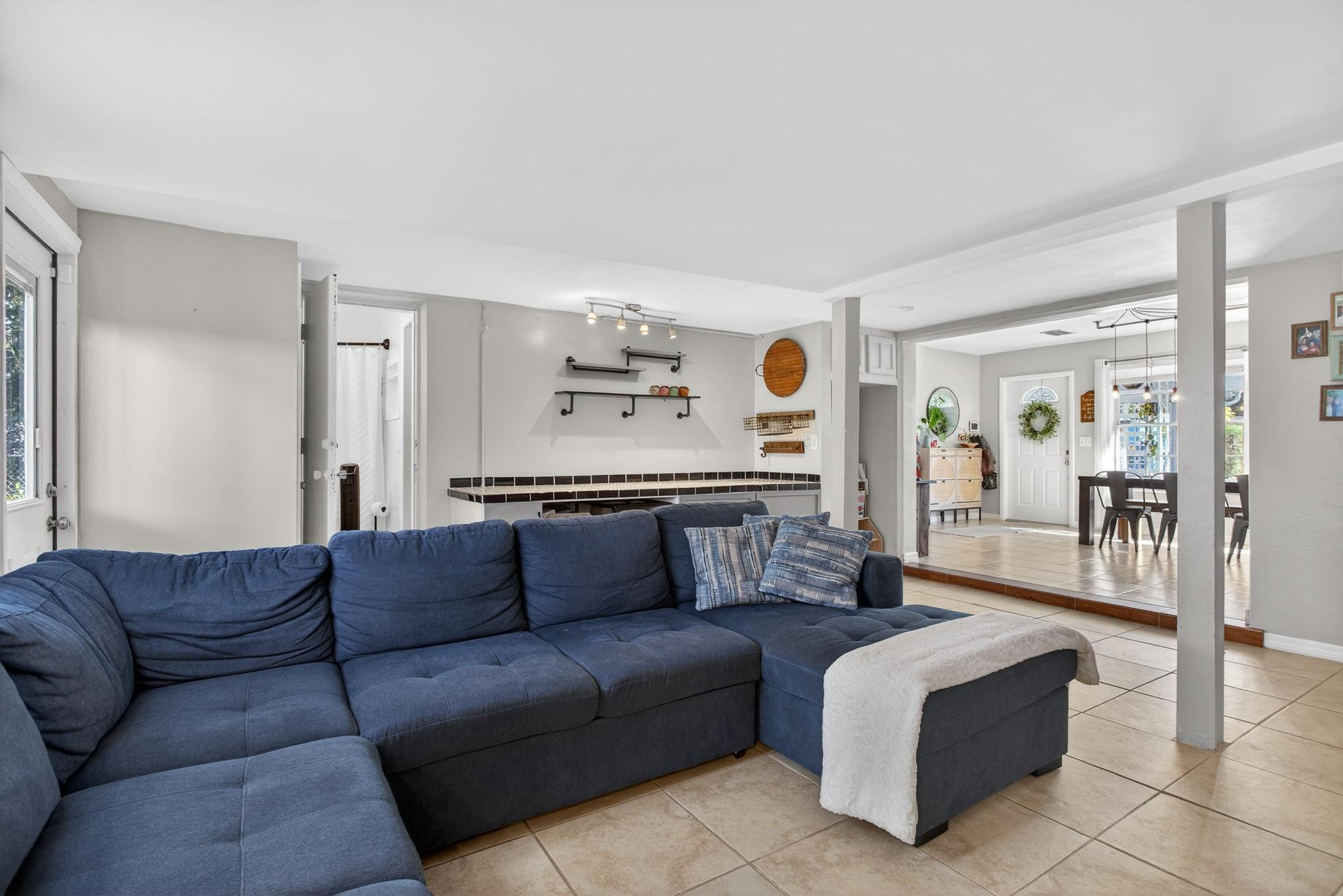 Riverwood Cove 52-28 B - Residential