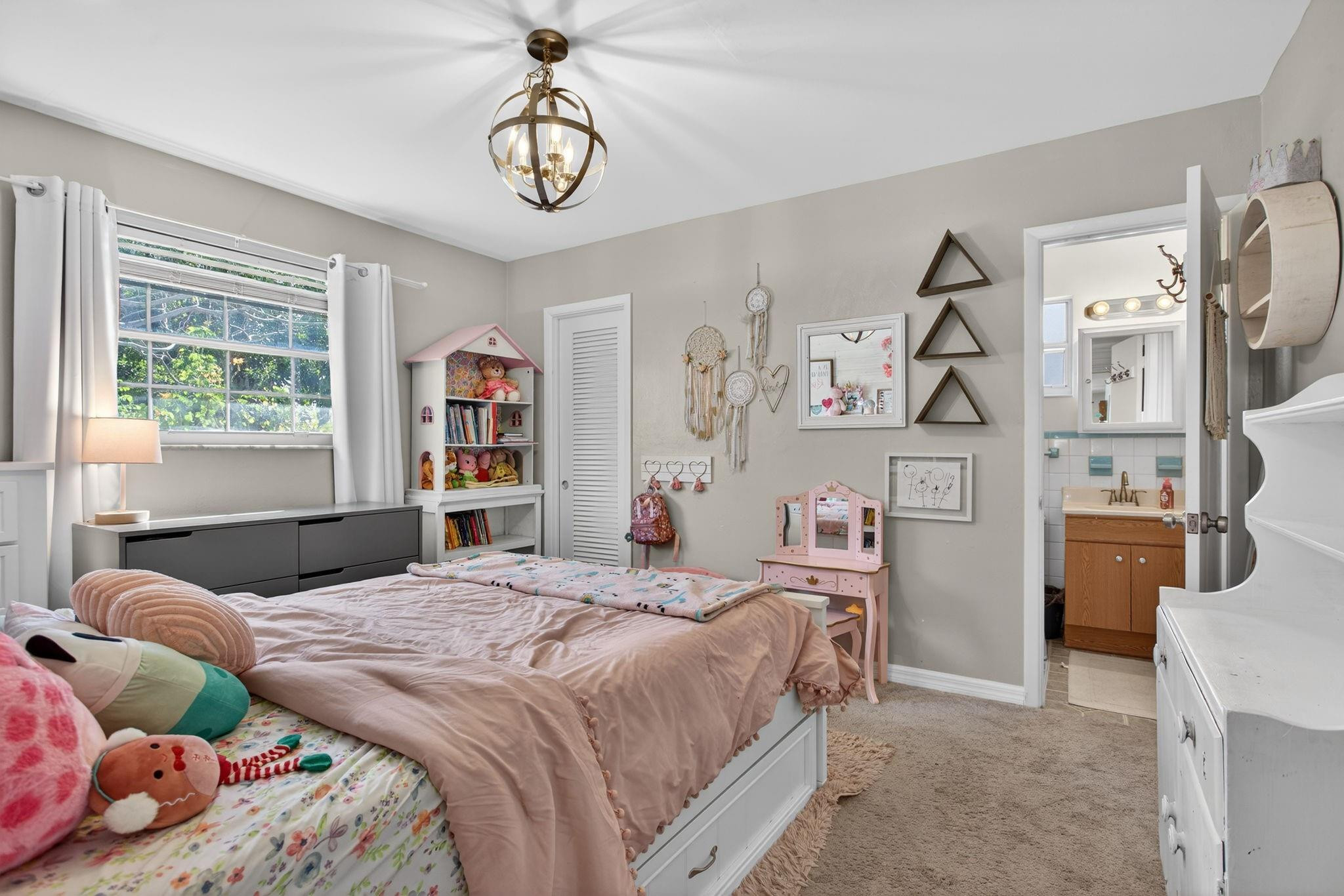 Riverwood Cove 52-28 B - Residential