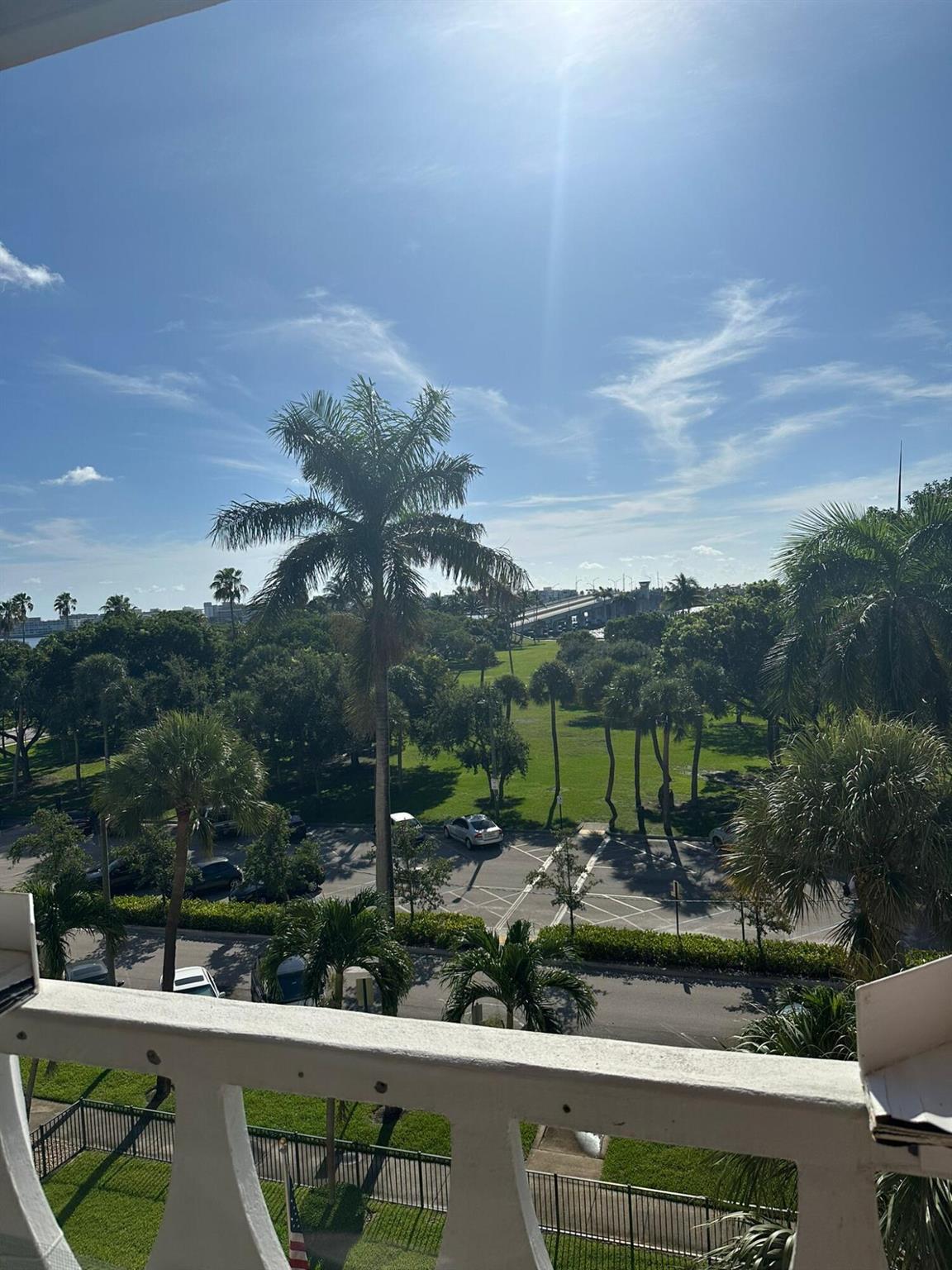 GULFSTREAM CONDO - Residential Lease