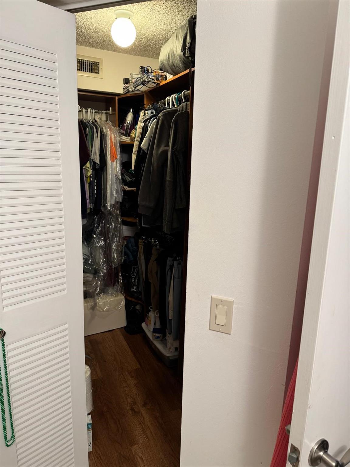 Lakes Tara Unit 02 - Residential Lease